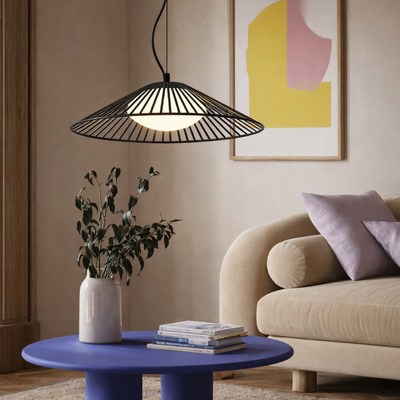 Suspension Sonte 50 noire abat jour en verre blanc pour table