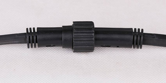 Lichterkette für den Außenbereich, 5 m, Abstand 0,25 m, 20 x 10 W, schwarzes Kabel, Candellux 2570173