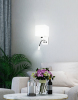 Applique d&#39;hôtel blanche avec liseuse LED Magnum Candellux 21-75666