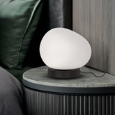 Lampa stołowa STONES minimalistyczna – biały akrylowy klosz 30 cm w kształcie kamienia – skandynawska lampka na stolik nocny E27