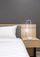 Lampe de table en métal blanc Laren Ledea 50501193