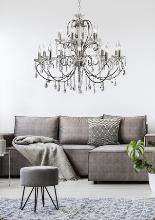 Lampa suspendata cromata cu candelabru din cristale 15x40W Aurora Candellux 30-97586