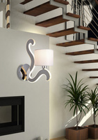 Wandleuchte aus Chrom mit gewebtem Lampenschirm und leuchtendem Arm LED Ambrosia Candellux 21-33864