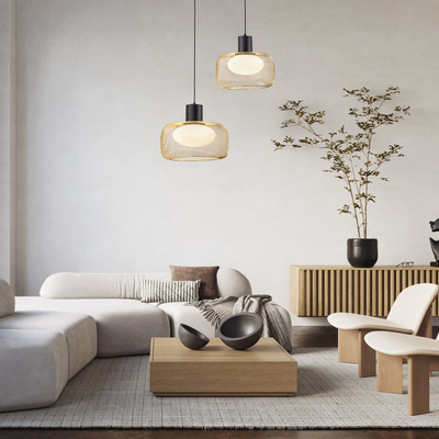 Lampa suspendata Sopra 32 negru auriu cu abajur din sarma pentru deasupra mesei